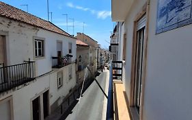 T2 fantástico perto da praia (só descer a rua)